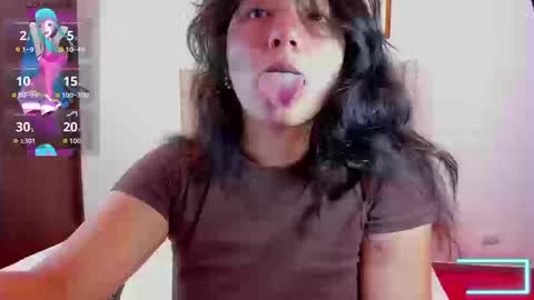 Saray online show from 09/16/25, 05:25