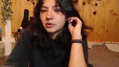 Saray online show from 06/06/26, 01:21