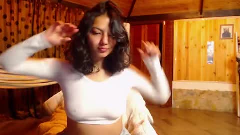 Saray online show from 06/08/26, 11:27