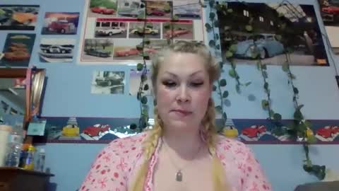 ash0ley online show from 01/14/26, 04:01