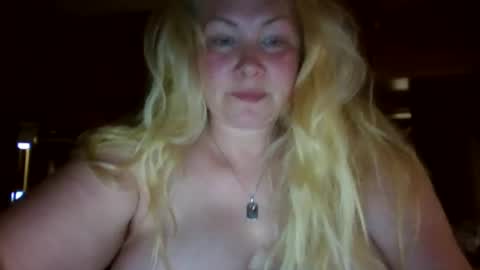 ash0ley online show from 05/27/26, 01:41