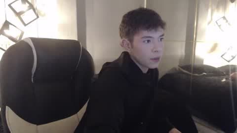 ash_kai online show from 06/25/26, 07:51
