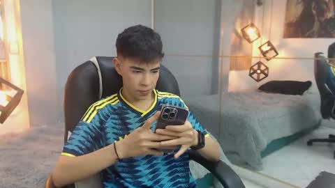 ash_kai online show from 07/07/26, 11:42
