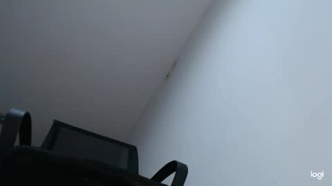 Snapshot of ash_nicefeet chatting on 02/14/25, 05:41 ashley online show from 02/14/25, 05:41