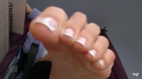 Snapshot of ash_nicefeet chatting on 02/24/25, 05:33 ashley online show from 02/24/25, 05:33