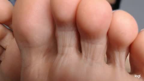 Snapshot of ash_nicefeet chatting on 02/26/25, 02:37 ashley online show from 02/26/25, 02:37