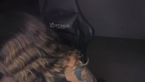 ash_smith1 online show from 03/04/26, 11:33