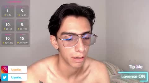 Ash online show from 11/07/25, 11:16