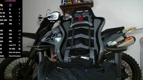 ash_wingrant online show from 09/25/25, 11:36