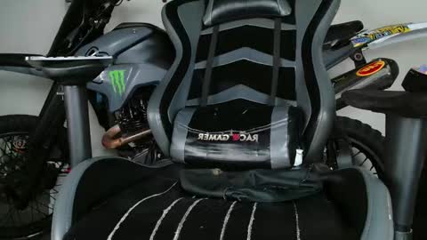 ash_wingrant online show from 10/26/25, 07:14