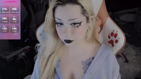 Snapshot of asha_nekooo chatting on 06/28/26, 10:38 Sasha next stream December 4st at 0000- 0030 am German time online show from 06/28/26, 10:38