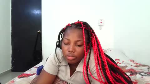 Ebonie Rose online show from 03/25/26, 09:43
