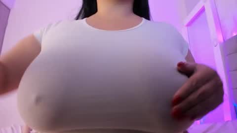 Snapshot of ashanty_vera01 chatting on 12/11/24, 07:09 ashanty_vera01 online show from 12/11/24, 07:09