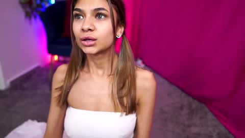 Snapshot of ashayuva chatting on 01/23/25, 07:18 Asha online show from 01/23/25, 07:18