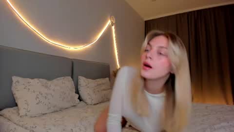 your pretty Ashley online show from 07/16/26, 06:47