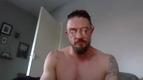 Snapshot of ashdrewery01519813 chatting on 11/25/25, 03:23 ashdrewery01519813 online show from 11/25/25, 03:23