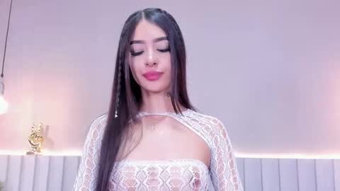 Snapshot of ashely_rous chatting on 10/08/25, 07:33 I am Ashley online show from 10/08/25, 07:33