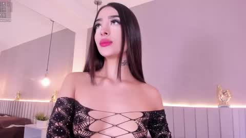 Snapshot of ashely_rous chatting on 11/20/25, 07:24 I am Ashley online show from 11/20/25, 07:24