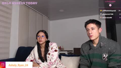 Snapshot of ashely_ryan24 chatting on 01/08/25, 02:14 Ashley And Ryan online show from 01/08/25, 02:14