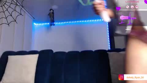 Snapshot of ashely_ryan24 chatting on 10/31/25, 01:28 Ashley And Ryan online show from 10/31/25, 01:28