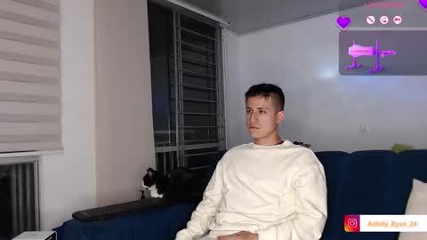 Snapshot of ashely_ryan24 chatting on 01/08/26, 01:19 Ashley And Ryan online show from 01/08/26, 01:19