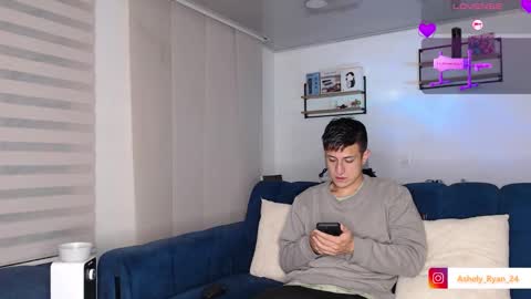 Snapshot of ashely_ryan24 chatting on 01/12/26, 11:10 Ashley And Ryan online show from 01/12/26, 11:10