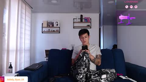 Snapshot of ashely_ryan24 chatting on 02/04/26, 10:04 Ashley And Ryan online show from 02/04/26, 10:04