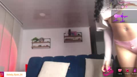 Snapshot of ashely_ryan24 chatting on 04/16/26, 11:51 Ashley And Ryan online show from 04/16/26, 11:51