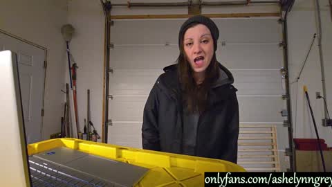 Ashelynn Grey online show from 02/09/25, 03:53