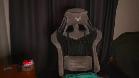 Jerk Machine online show from 12/01/25, 01:05