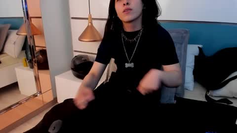 Ashkoreh online show from 05/18/26, 07:09
