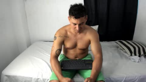 ashlan_king online show from 10/13/25, 07:14