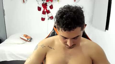 ashlan_king online show from 12/01/25, 02:38