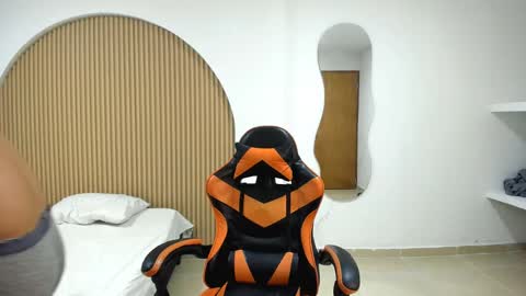 ashlan_king online show from 04/28/26, 12:31