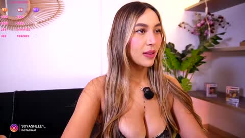 Nay online show from 11/12/25, 11:14