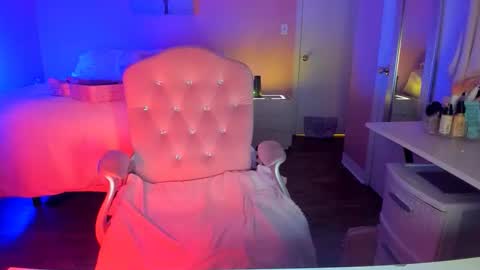 Ashley online show from 11/24/25, 03:28