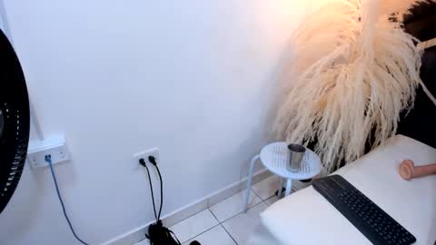 Snapshot of ashley_7777 chatting on 03/02/25, 08:50 ashley_7777 online show from 03/02/25, 08:50