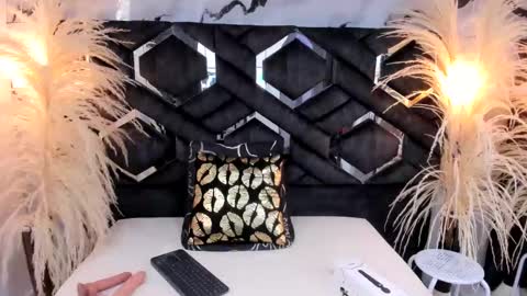 Snapshot of ashley_7777 chatting on 03/06/25, 03:13 ashley_7777 online show from 03/06/25, 03:13