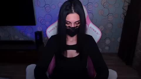   Yasmina   online show from 03/09/26, 05:11