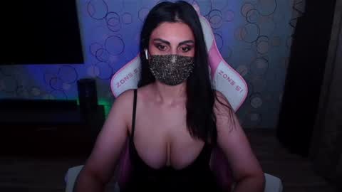   Yasmina   online show from 06/24/26, 06:12