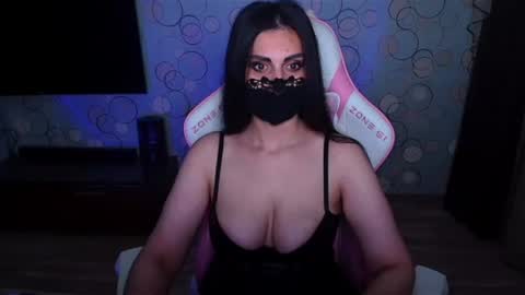   Yasmina   online show from 06/28/26, 05:02