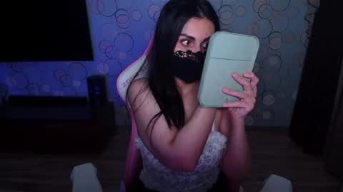   Yasmina   online show from 07/01/26, 04:14