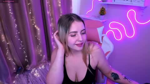 Ashley online show from 02/26/25, 05:42