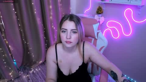 Ashley online show from 03/02/25, 03:34