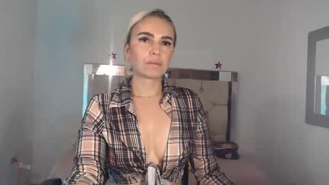 ashley__tylor online show from 02/23/25, 05:56