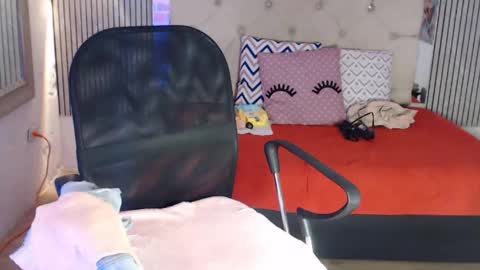 ashley__tylor online show from 03/11/26, 03:23