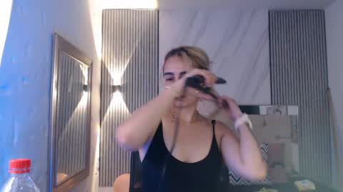 ashley__tylor online show from 05/11/26, 09:01