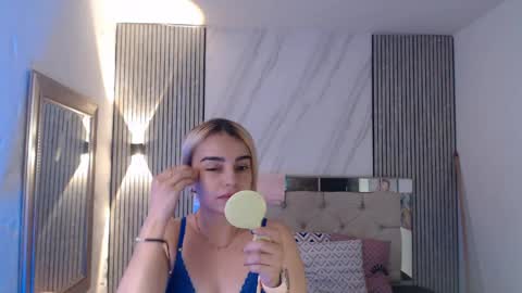 ashley__tylor online show from 05/12/26, 04:26