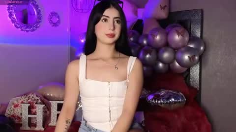 Snapshot of ashley__williamss chatting on 07/11/26, 08:44 Ashley online show from 07/11/26, 08:44