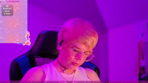 Angel Ashley Love  online show from 09/17/25, 05:09